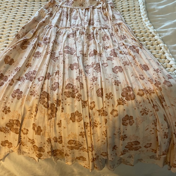 long flowy boho skirt - Picture 2 of 5